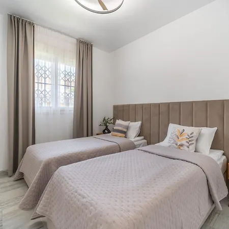 Mimosas Penthouse Cabopino Apartamento *